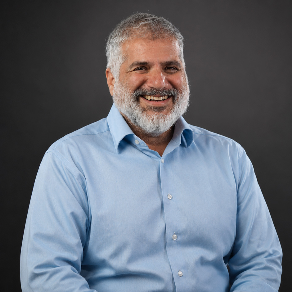 Headshot of Parham Zamani, MD, TeleSpecialists Neurologist